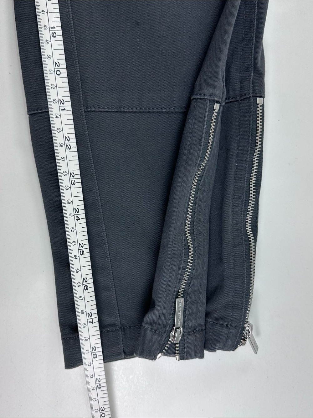 Michael Kors Womens Gray Moto Design Pants Size 6 Ankle Zippers Stretch Cotton - Picture 8 of 9